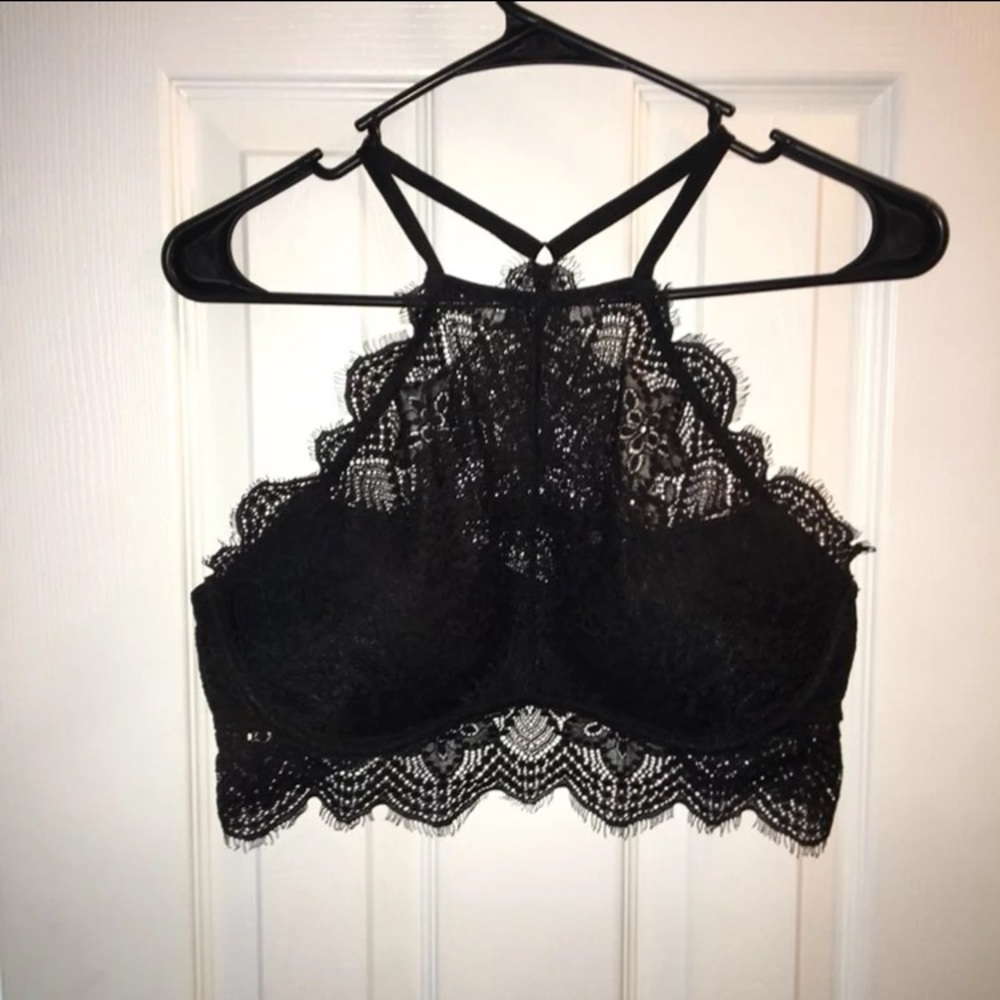 vs halter bra